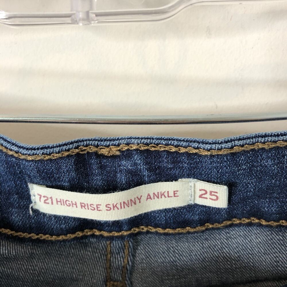 Levi's Women's 721 High Rise Skinny Ankle Jeans Size 25 - Picture 5 of 10